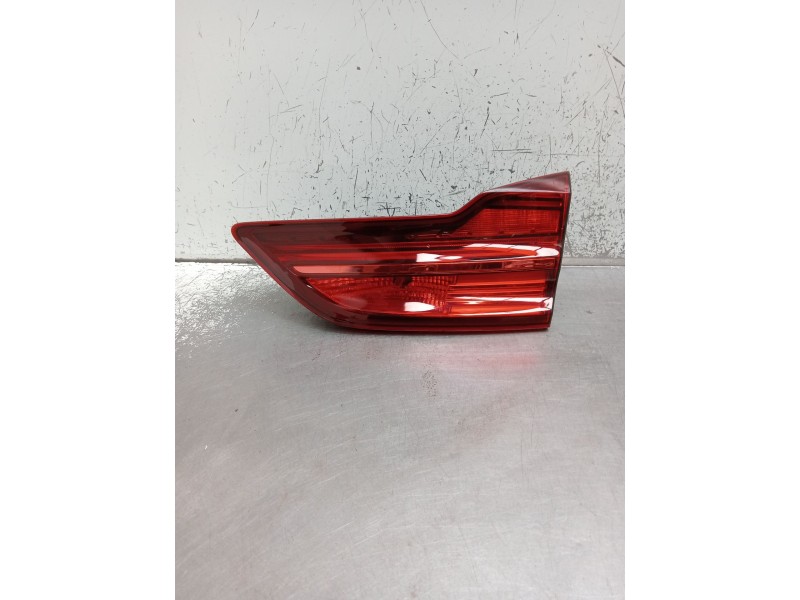 Recambio de piloto trasero derecho interior para kia ceed tourer (cd) 1.6 crdi 115 referencia OEM IAM 92404J7150  2018