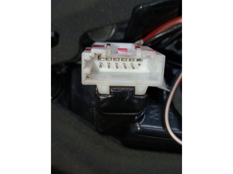 Recambio de piloto trasero izquierdo interior para kia ceed tourer (cd) 1.6 crdi 115 referencia OEM IAM 92403J7150  2018