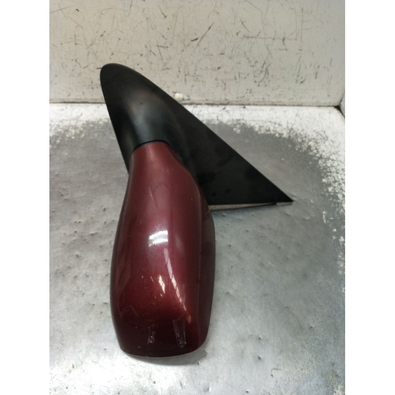 Recambio de retrovisor izquierdo para ford mondeo ii sedán (bfp) 2.0 i referencia OEM IAM  ELÉCTRICO 1997