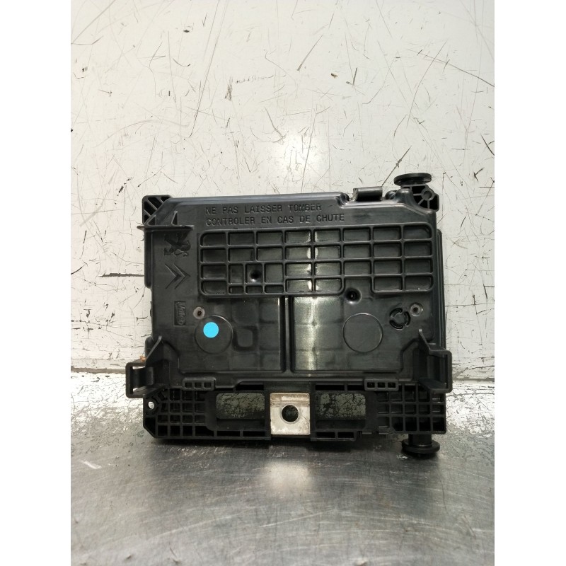 Recambio de caja reles / fusibles para citroën c3 ii (sc_) 1.0 vti 68 referencia OEM IAM 9667199680  2009