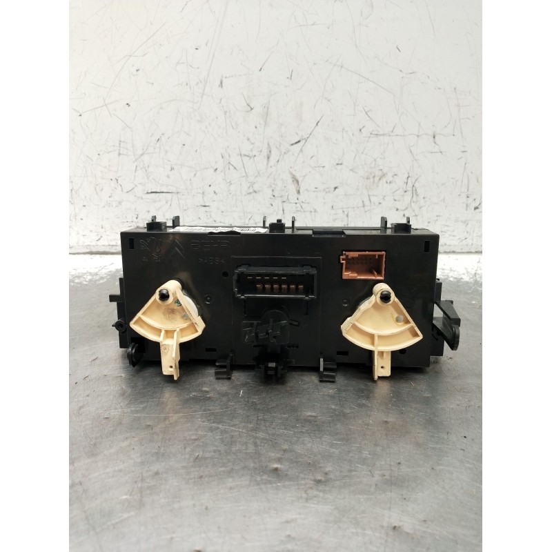 Recambio de mando calefaccion / aire acondicionado para citroën c3 ii (sc_) 1.0 vti 68 referencia OEM IAM Z5810001  2009