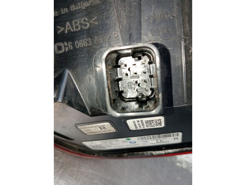 Recambio de piloto trasero derecho para mercedes-benz clase c (w206) c 200 d (206.003) referencia OEM IAM A2069063400 606630002 