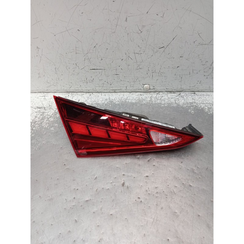 Recambio de piloto trasero izquierdo interior para mercedes-benz clase c (w206) c 200 d (206.003) referencia OEM IAM A2069063900
