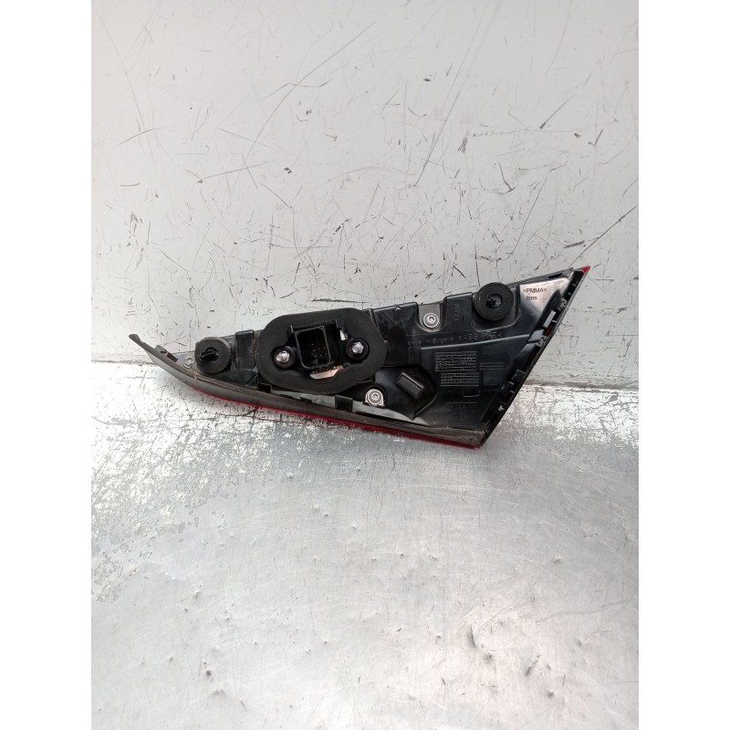 Recambio de piloto trasero izquierdo interior para mercedes-benz clase c (w206) c 200 d (206.003) referencia OEM IAM A2069063900