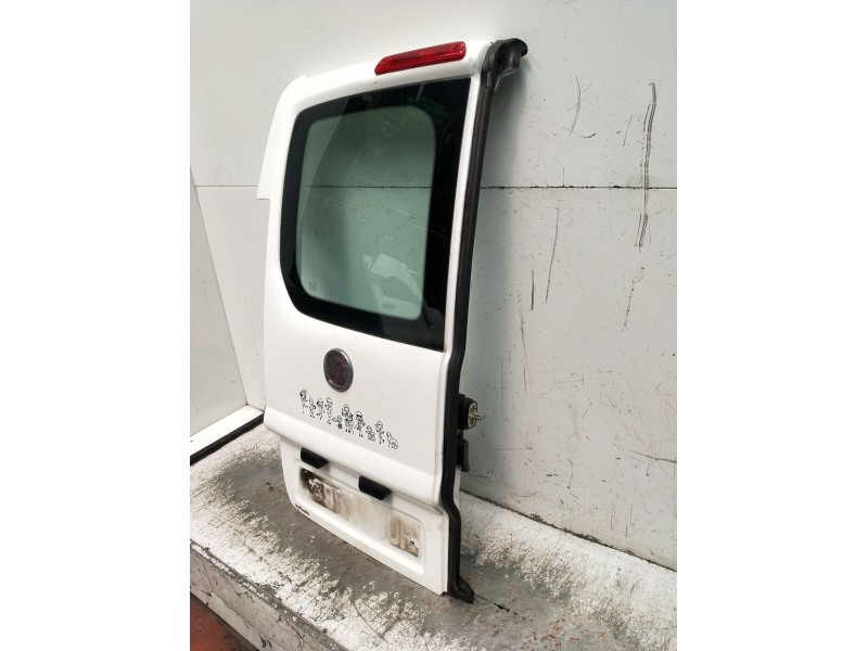 Recambio de puerta trasera izquierda para fiat scudo furgoneta (270_, 272_) 1.6 d multijet referencia OEM IAM  5P 2007