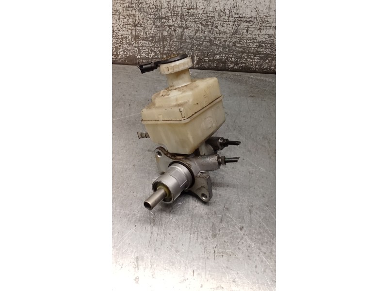 Recambio de bomba freno para land rover range rover sport v6 td s referencia OEM IAM 74471269C  10