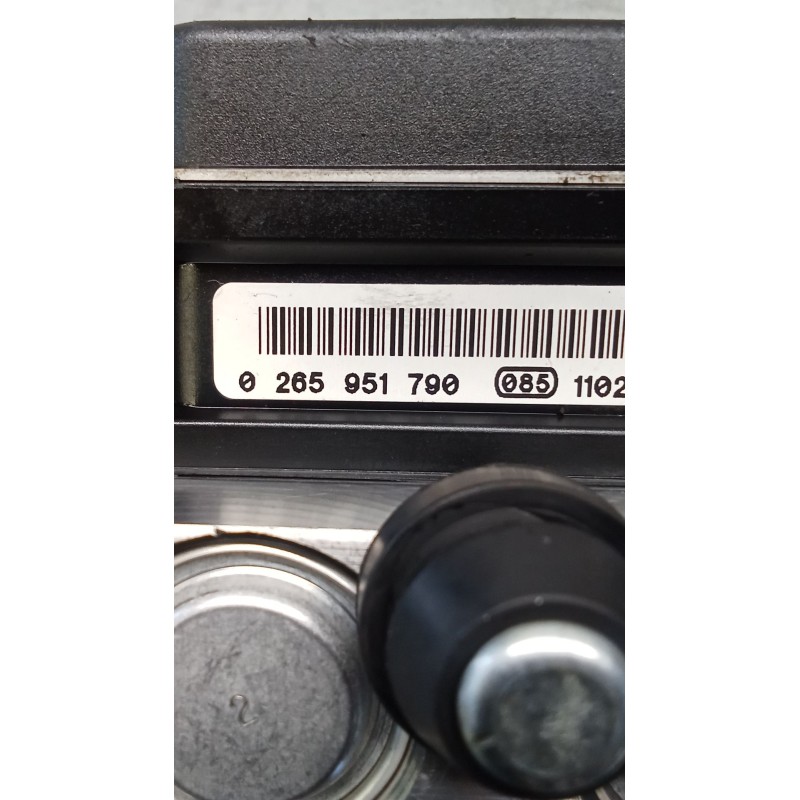 Recambio de abs para land rover range rover sport v6 td s referencia OEM IAM 0265951790 0265236450 CH322C405AD