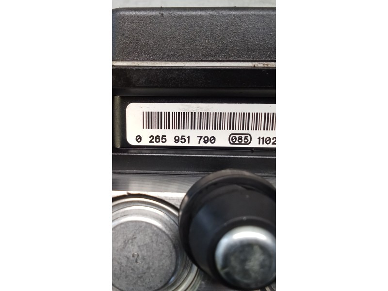 Recambio de abs para land rover range rover sport v6 td s referencia OEM IAM 0265951790 0265236450 CH322C405AD