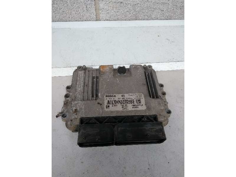 Recambio de centralita motor uce para opel astra h berlina referencia OEM IAM 0281011381 12992629 SE 8973698461