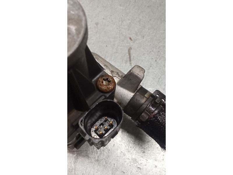 Recambio de valvula egr para land rover range rover sport v6 td s referencia OEM IAM 9X2Q9U438CA  10