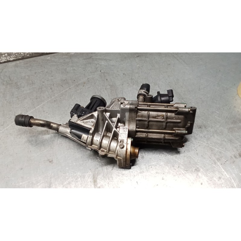 Recambio de valvula egr para land rover range rover sport v6 td s referencia OEM IAM 9X2Q9U438DA  10