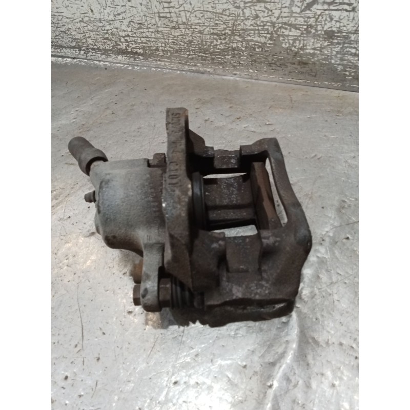 Recambio de pinza freno delantera derecha para renault clio ii (bb_, cb_) 1.5 dci (b/cb08) referencia OEM IAM   01