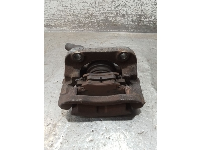 Recambio de pinza freno delantera izquierda para renault clio ii (bb_, cb_) 1.5 dci (b/cb08) referencia OEM IAM   01