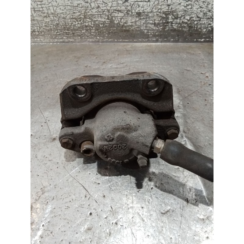 Recambio de pinza freno delantera izquierda para renault clio ii (bb_, cb_) 1.5 dci (b/cb08) referencia OEM IAM   01
