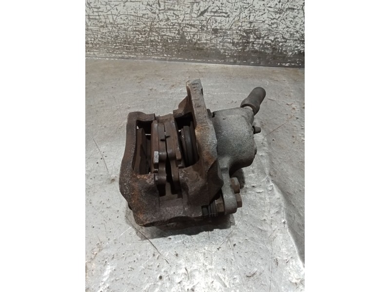 Recambio de pinza freno delantera izquierda para renault clio ii (bb_, cb_) 1.5 dci (b/cb08) referencia OEM IAM   01