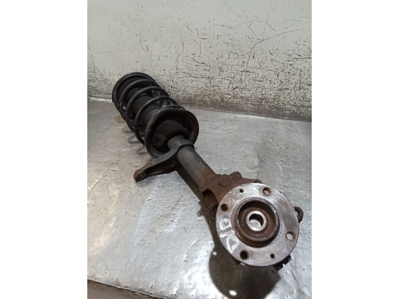 Recambio de amortiguador delantero derecho para peugeot 106 ii (1a_, 1c_) 1.1 i referencia OEM IAM   