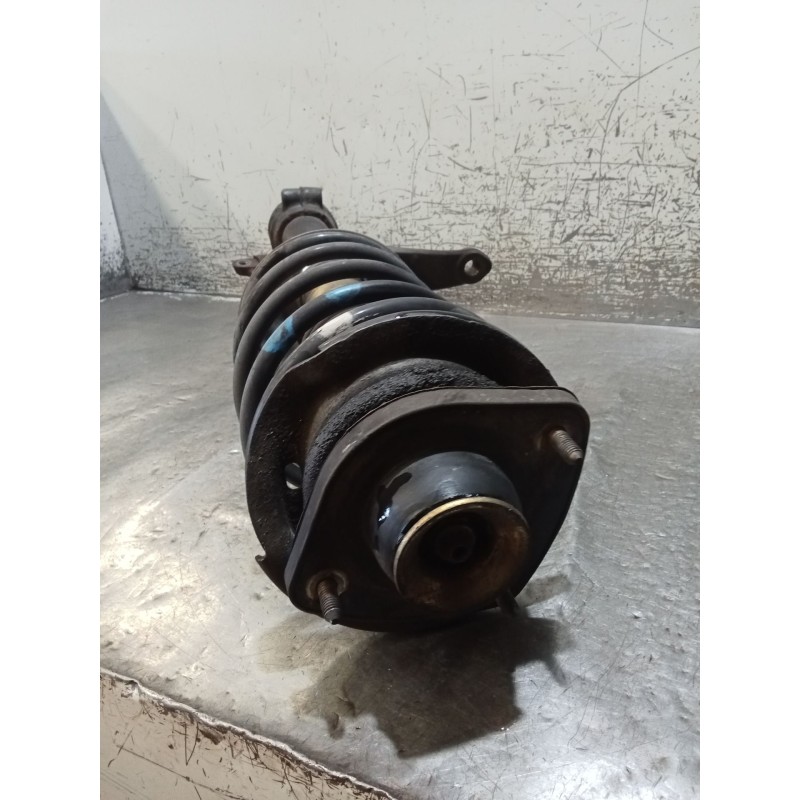 Recambio de mangueta delantera izquierda para peugeot 106 ii (1a_, 1c_) 1.1 i referencia OEM IAM   
