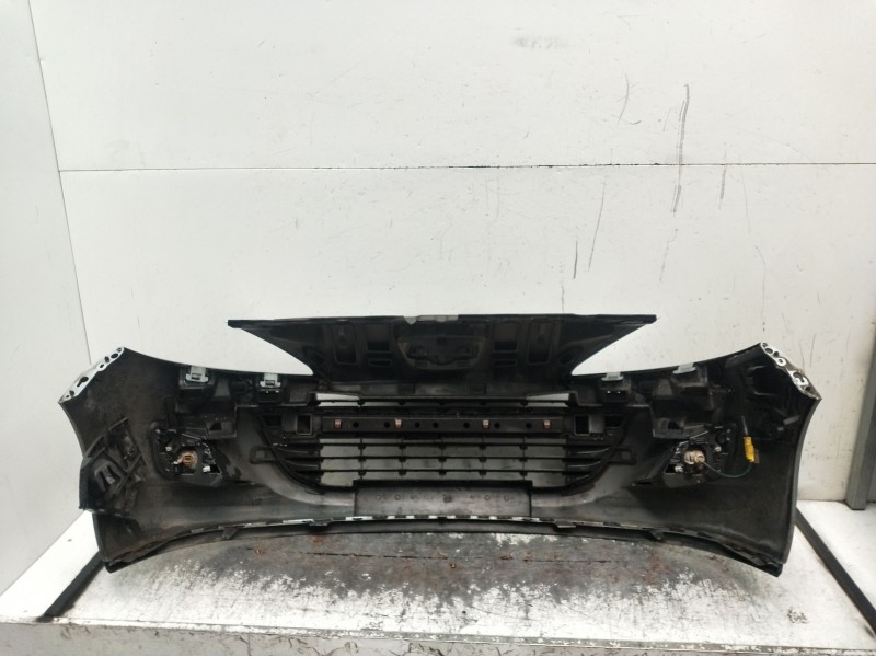 Recambio de paragolpes delantero para peugeot 207/207+ (wa_, wc_) 1.4 hdi referencia OEM IAM  CON NIEBLAS 2009
