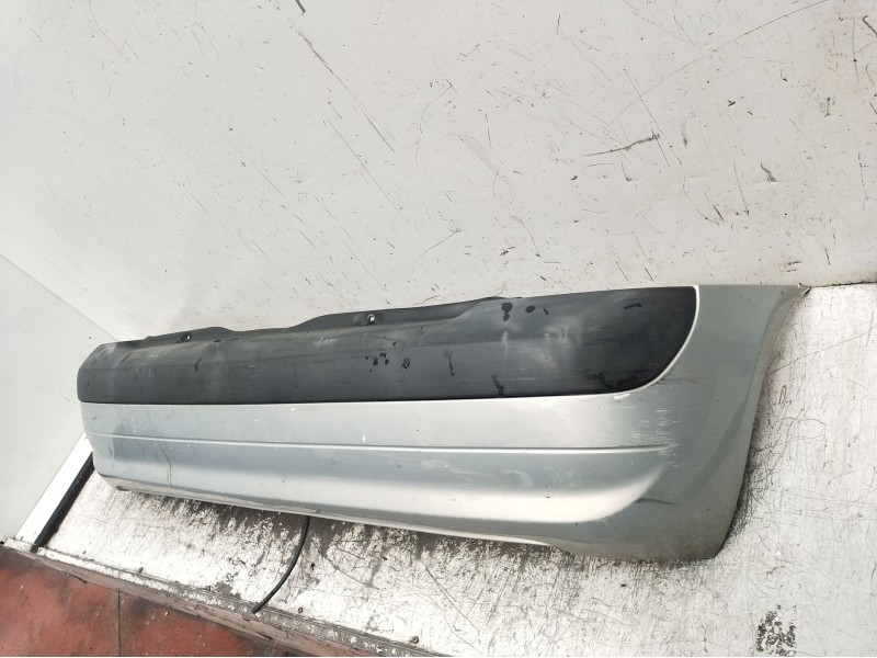 Recambio de paragolpes trasero para renault clio ii (bb_, cb_) 1.5 dci (b/cb08) referencia OEM IAM   2003