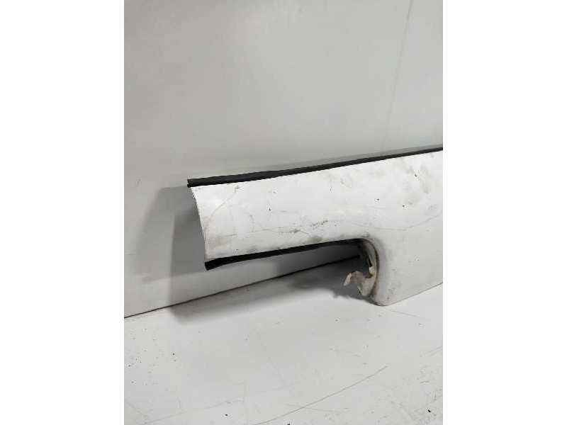 Recambio de aleta delantera izquierda para nissan cabstar e 3.0 d referencia OEM IAM   