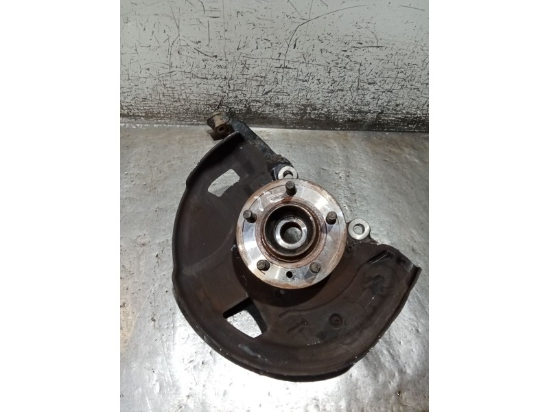 Recambio de mangueta delantera izquierda para land rover range rover sport v6 td s referencia OEM IAM   10