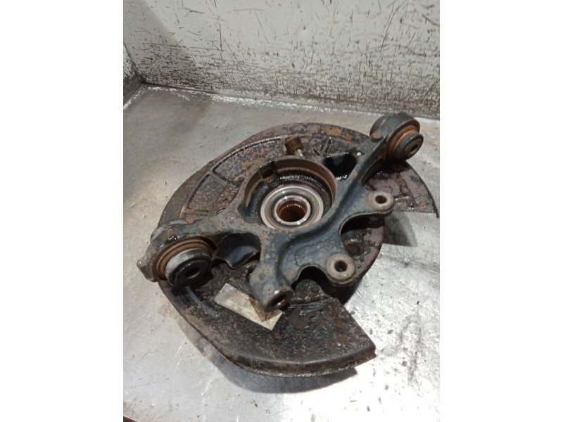 Recambio de mangueta trasera derecha para land rover range rover sport v6 td s referencia OEM IAM   10