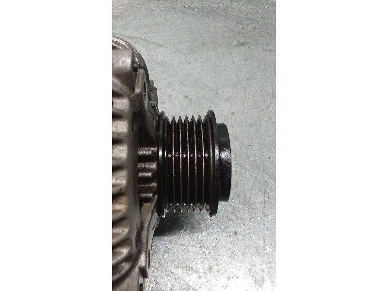 Recambio de alternador para land rover range rover sport v6 td s referencia OEM IAM AH2210300AB 1042102420 10