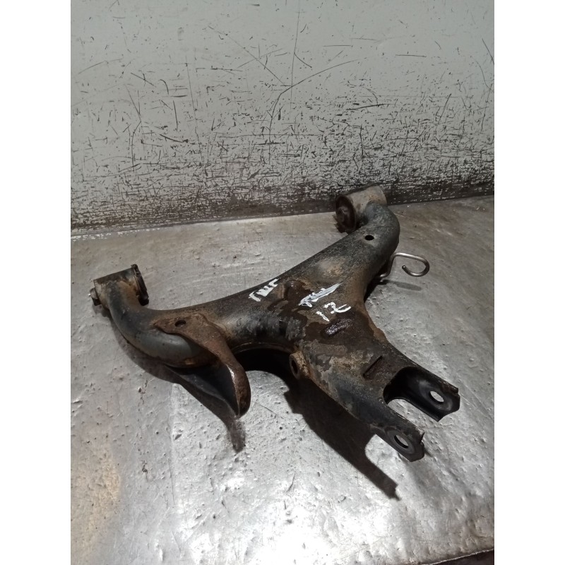 Recambio de brazo suspension inferior trasero izquierdo para land rover range rover sport v6 td s referencia OEM IAM   10