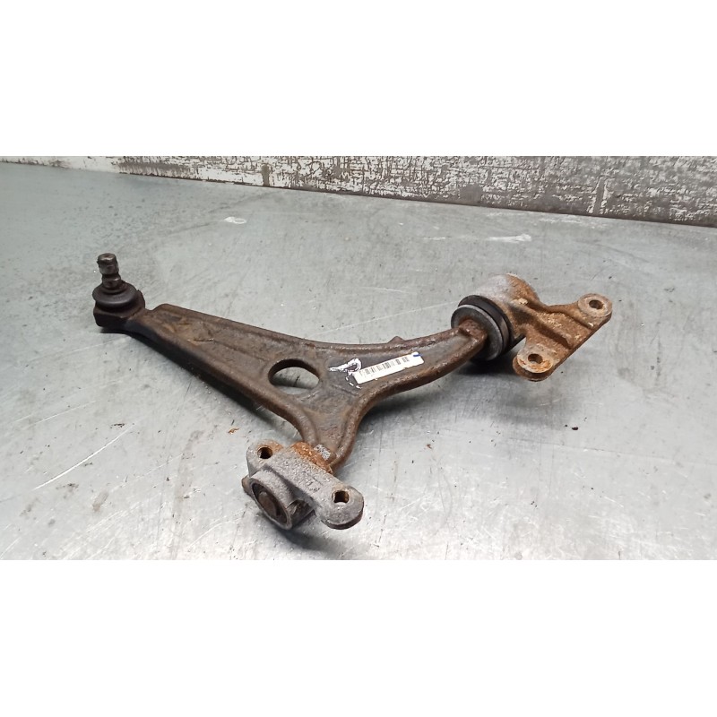 Recambio de brazo suspension inferior delantero derecho para fiat scudo furgoneta (270_, 272_) 1.6 d multijet referencia OEM IAM