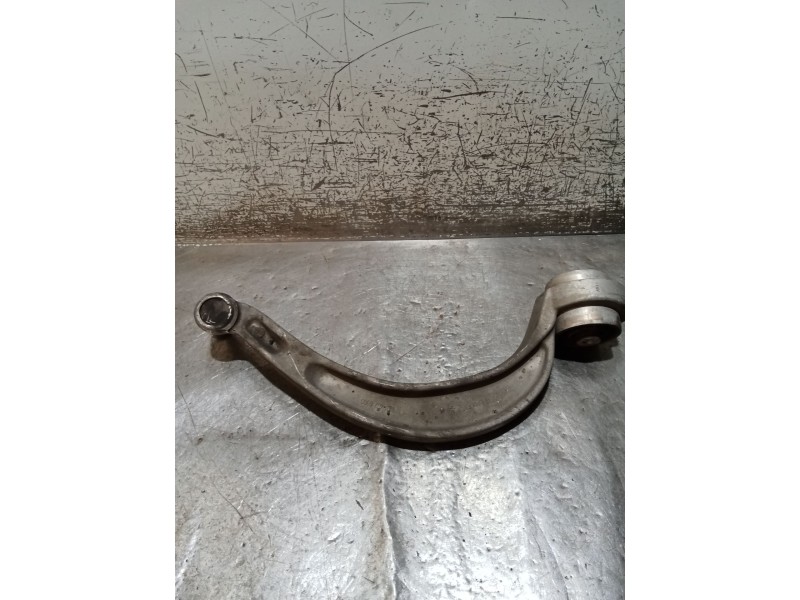 Recambio de brazo suspension inferior delantero derecho para audi a7 sportback (4ga, 4gf) 3.0 tdi quattro referencia OEM IAM 8K0