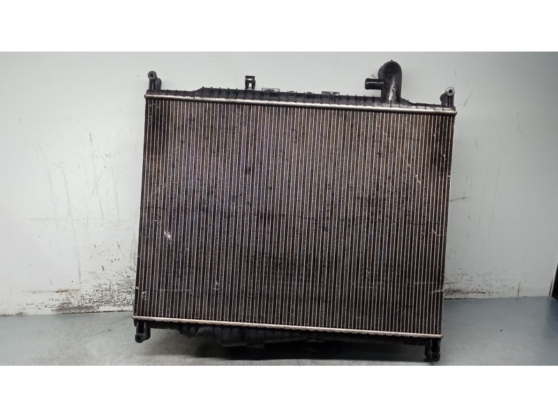 Recambio de radiador agua para land rover range rover sport v6 td s referencia OEM IAM AH328005BA  10