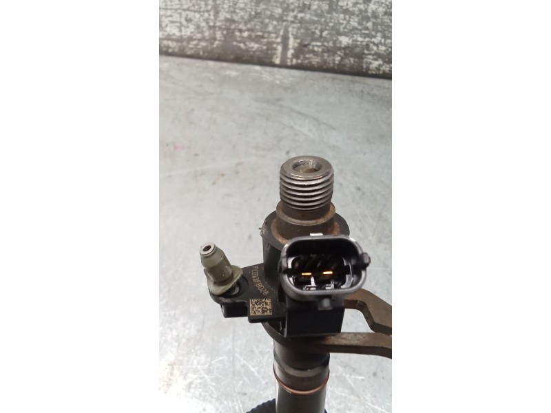 Recambio de inyector para land rover range rover sport v6 td s referencia OEM IAM 0445116013 9X2Q9K546DB BOSCH