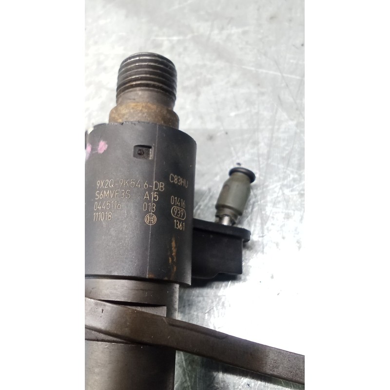 Recambio de inyector para land rover range rover sport v6 td s referencia OEM IAM 0445116013 9X2Q9K546DB BOSCH