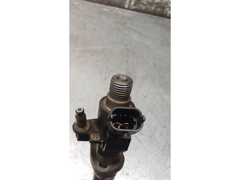 Recambio de inyector para land rover range rover sport v6 td s referencia OEM IAM 0445116013 9X2Q9K546DB BOSCH