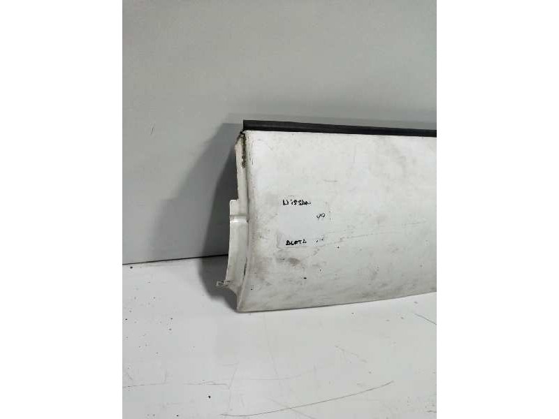 Recambio de aleta delantera derecha para nissan cabstar e 2.7 td referencia OEM IAM   