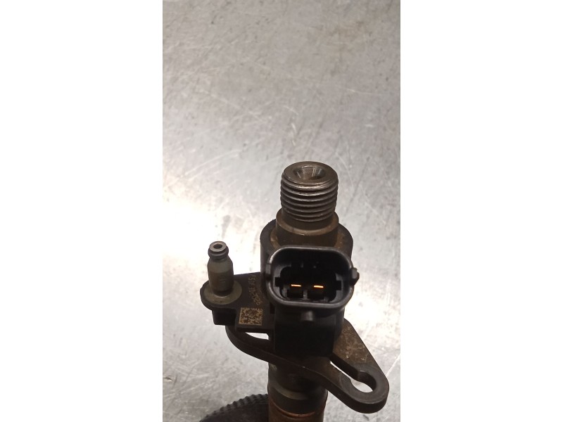 Recambio de inyector para land rover range rover sport v6 td s referencia OEM IAM 0445116013 9X2Q9K546DB BOSCH