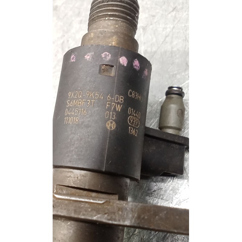 Recambio de inyector para land rover range rover sport v6 td s referencia OEM IAM 0445116013 9X2Q9K546DB BOSCH