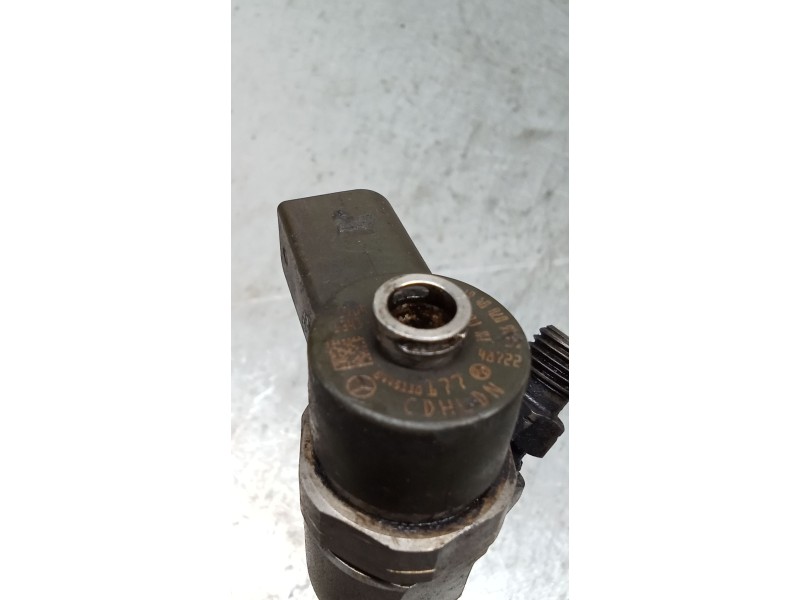 Recambio de inyector para mercedes-benz clase s (w220, v220) s 320 cdi (220.025, 220.125) referencia OEM IAM 0445110177 A6480700