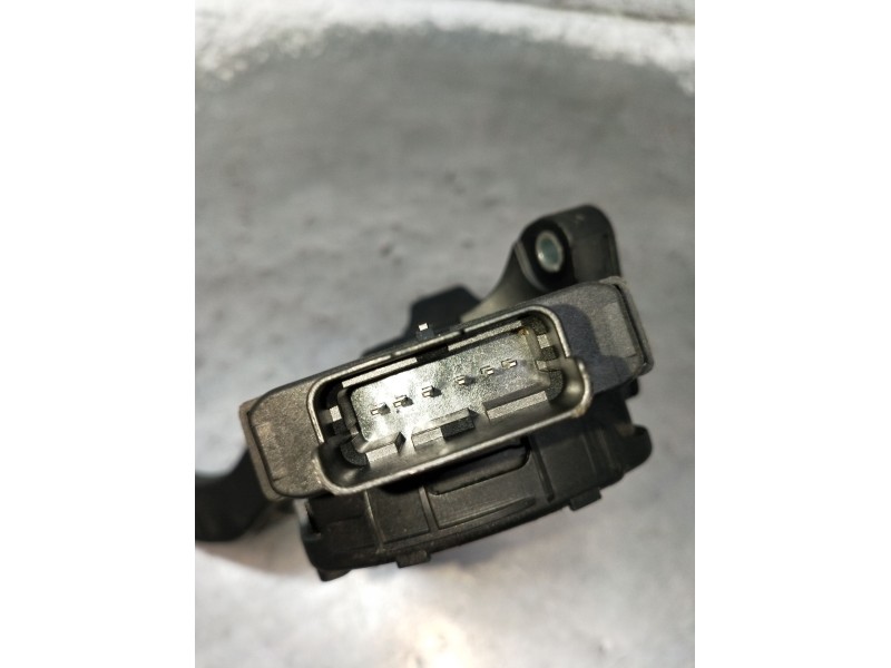 Recambio de potenciometro pedal para citroën c3 ii (sc_) 1.0 vti 68 referencia OEM IAM 6PV00994940 9671433680 2009