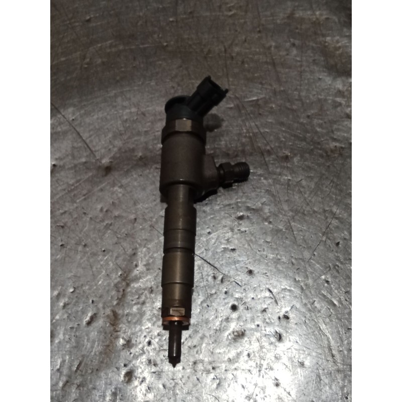 Recambio de inyector para peugeot 5008 (0u_, 0e_) 1.6 bluehdi 120 referencia OEM IAM 0445110566 027766 BOSCH