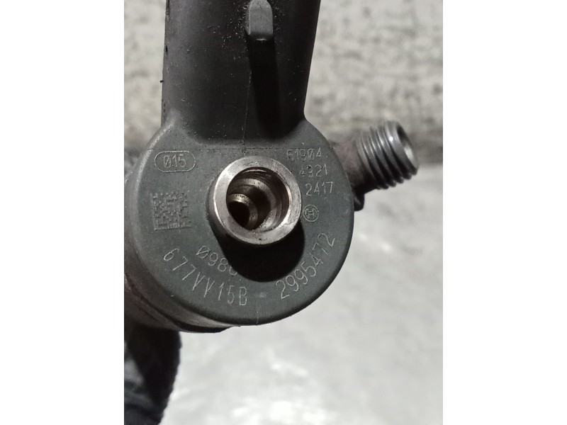Recambio de inyector para iveco daily iv caja/chasis 35c15 referencia OEM IAM 0986435153 2995472 BOSCH