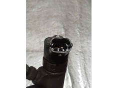 Recambio de inyector para iveco daily iv caja/chasis 35c15 referencia OEM IAM 0986435163 504088323 BOSCH 2