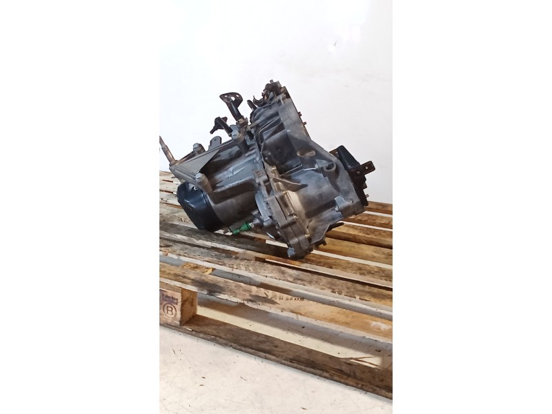 Recambio de caja cambios para renault clio ii (bb_, cb_) 1.5 dci (b/cb08) referencia OEM IAM JC5126 5V C017759