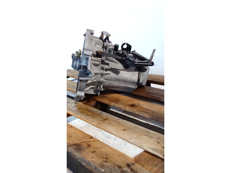 Recambio de caja cambios para peugeot 106 ii (1a_, 1c_) 1.1 i referencia OEM IAM 20CF03 5V 0416131