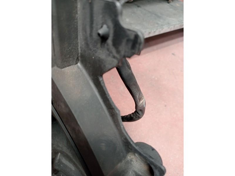 Recambio de electroventilador para audi a4 b6 (8e2) 2.0 referencia OEM IAM 870684K 8E0121205C 2001