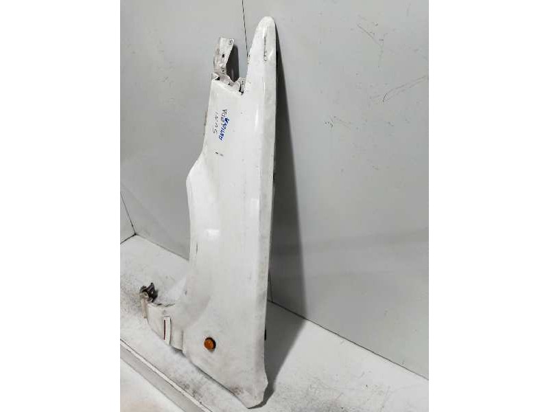 Recambio de aleta delantera izquierda para nissan sunny berlina (n13) referencia OEM IAM   