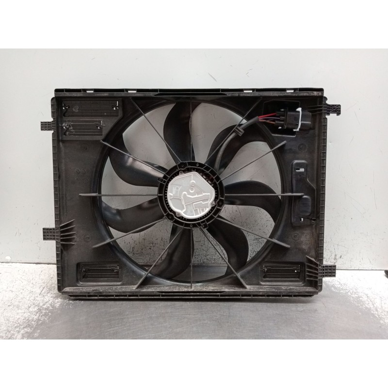 Recambio de electroventilador para mercedes-benz clase c (w206) c 200 d (206.003) referencia OEM IAM A0999060202 230116 01307084