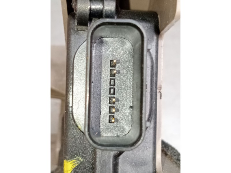 Recambio de motor cierre centralizado trasero derecho para kia ceed tourer (cd) 1.6 crdi 115 referencia OEM IAM 81420J7000 5P 20