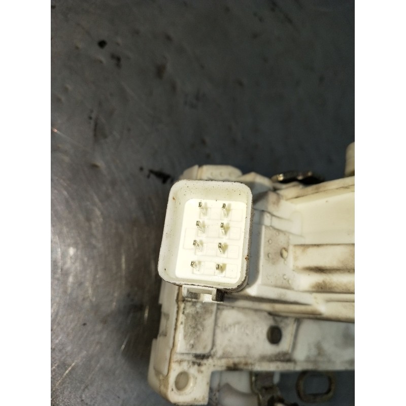 Recambio de motor cierre centralizado delantero izquierdo para ford mondeo ii sedán (bfp) 2.0 i referencia OEM IAM 96BGF21813EM 