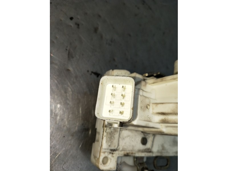 Recambio de motor cierre centralizado delantero izquierdo para ford mondeo ii sedán (bfp) 2.0 i referencia OEM IAM 96BGF21813EM 